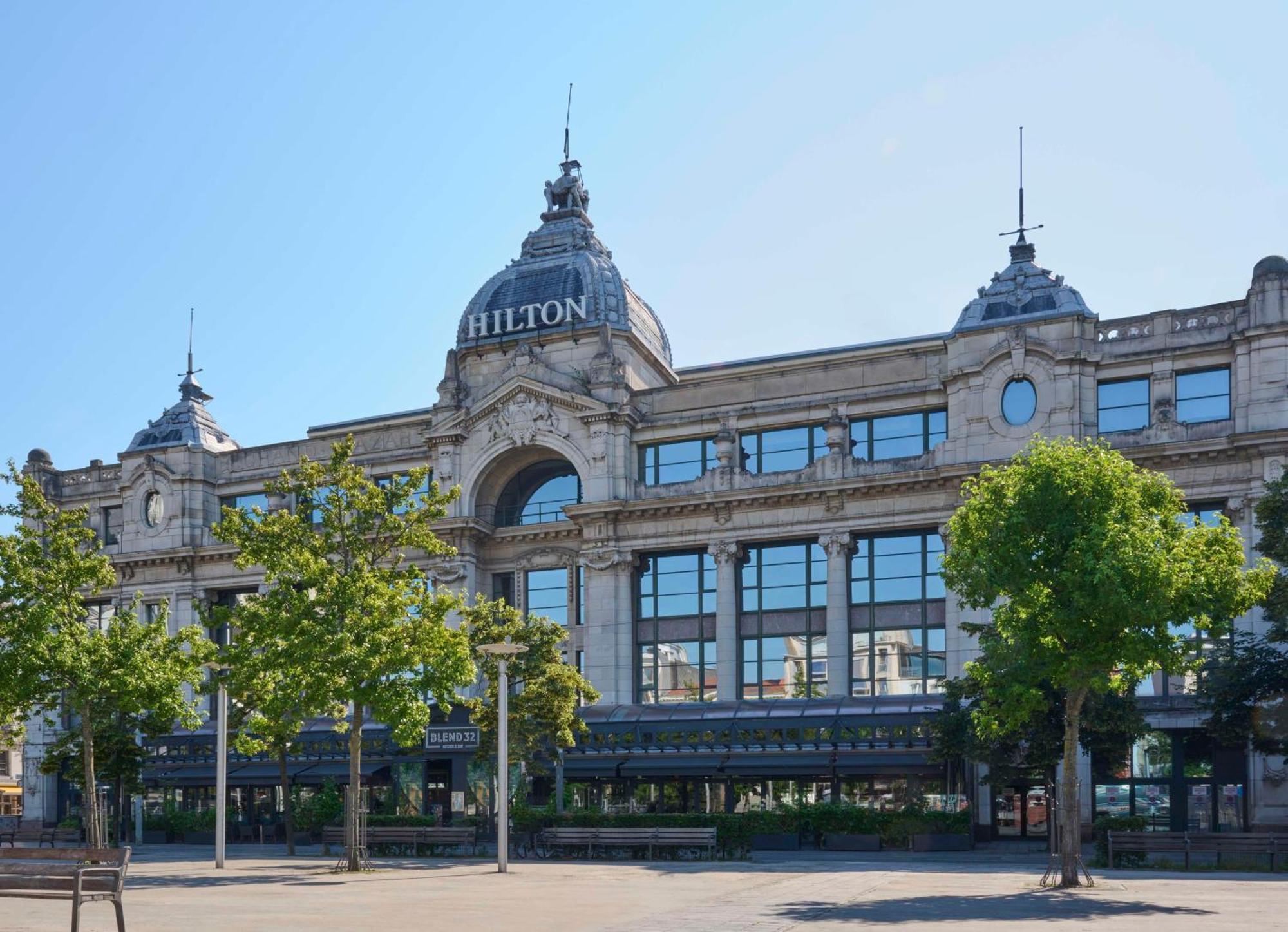 Hilton Antwerp Old Town Hotel Bagian luar foto