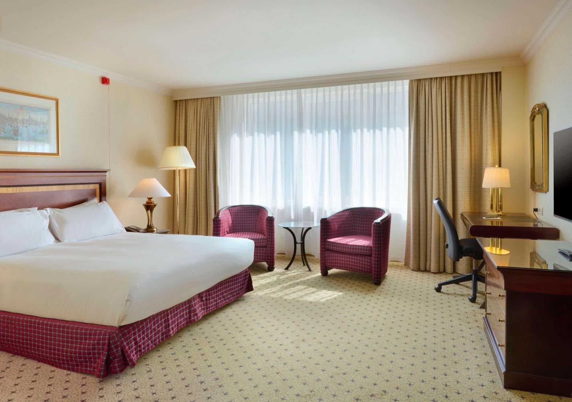 Hilton Antwerp Old Town Hotel Bagian luar foto