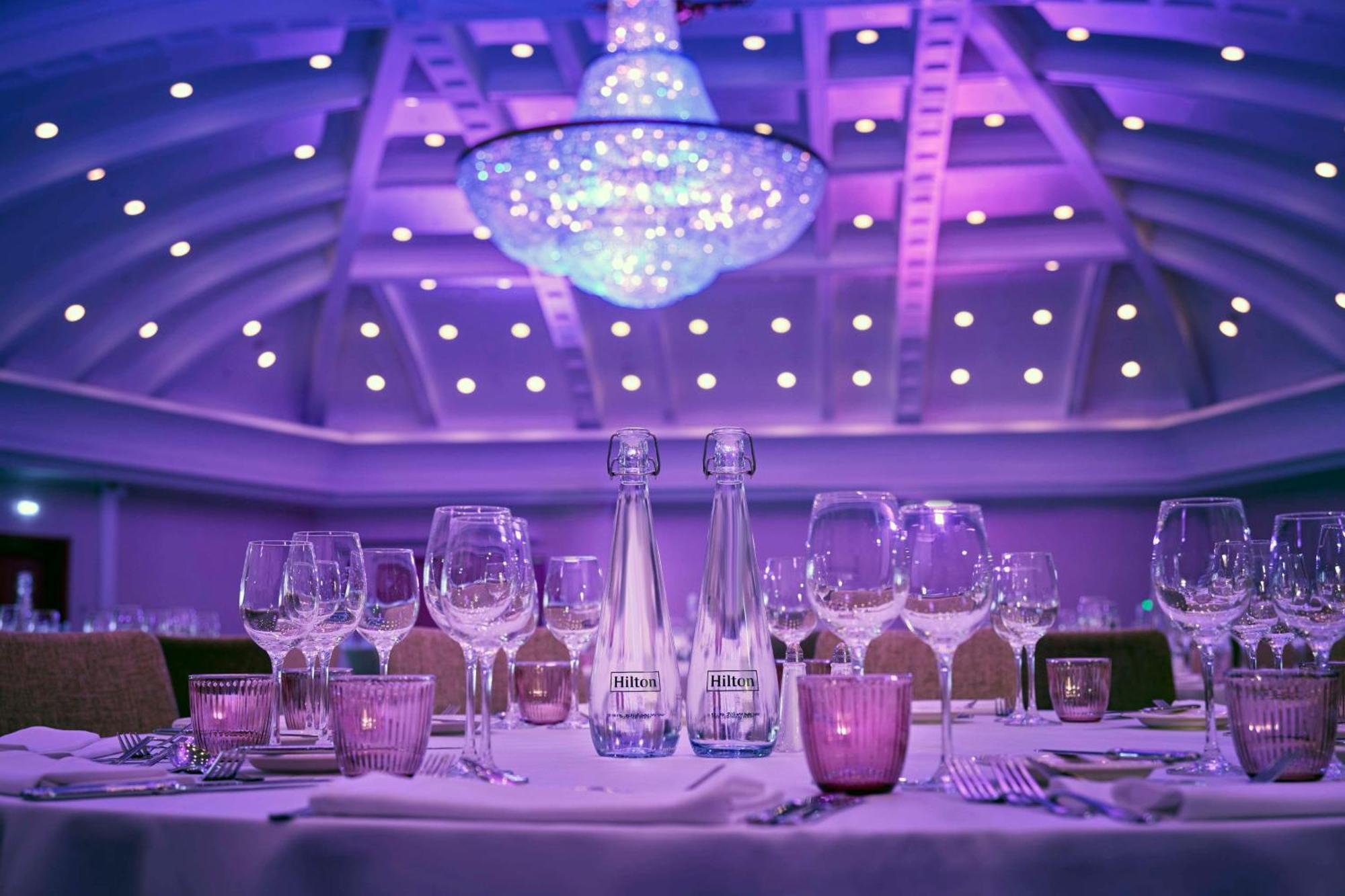Hilton Antwerp Old Town Hotel Bagian luar foto
